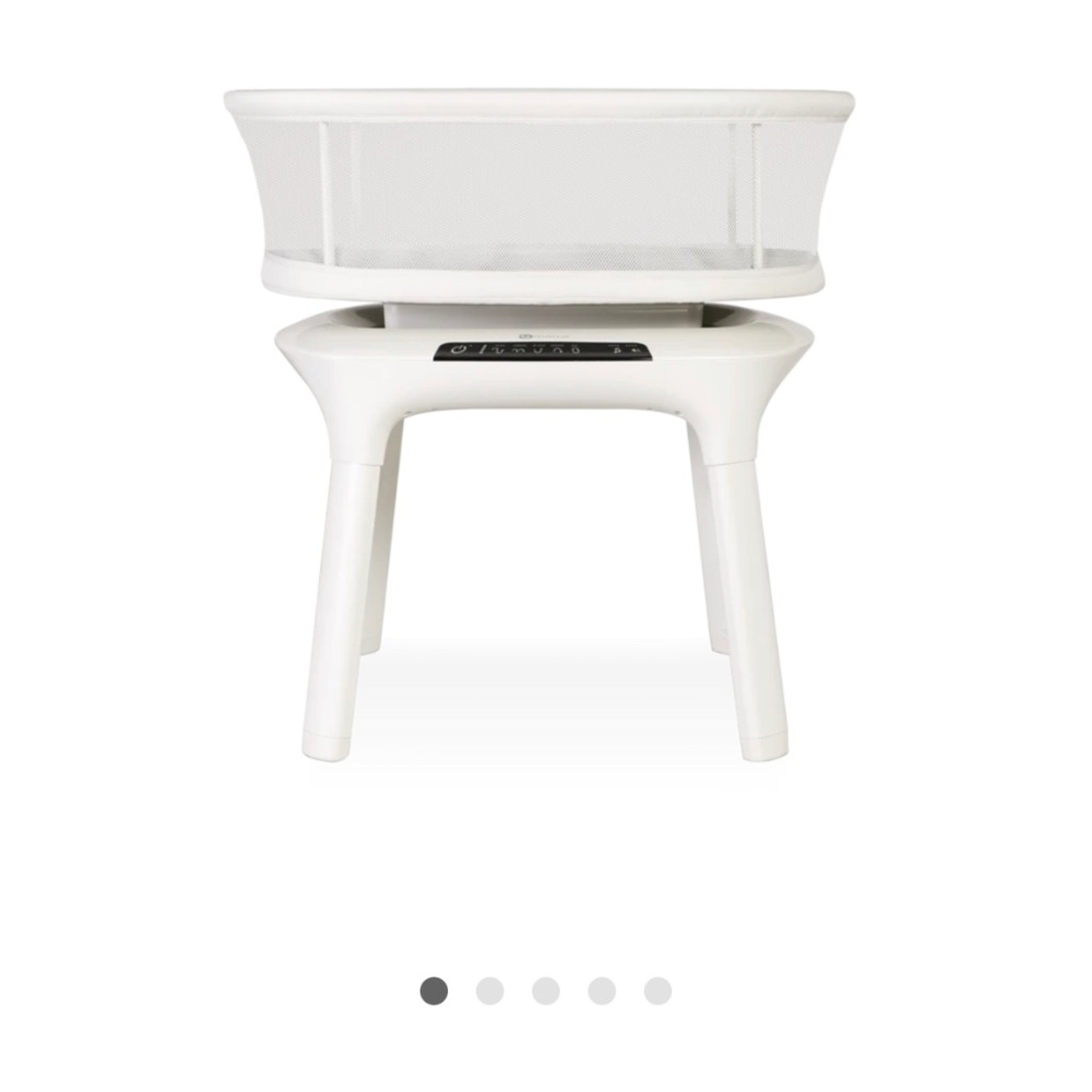 4Moms MamaRoo Sleep Bassinet With Basket Storage please read Description